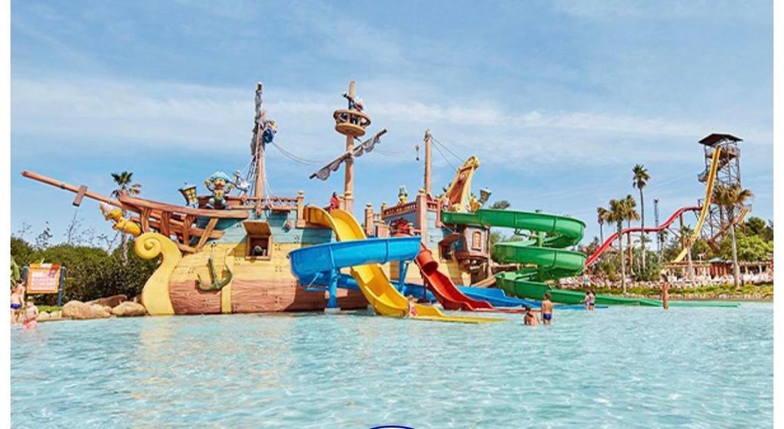 Swingbulevard Salou Luaran gambar